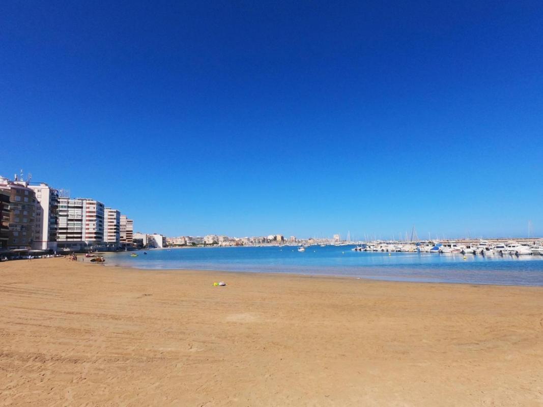 Apartamento En Torrevieja A 50M Playa Esterno foto